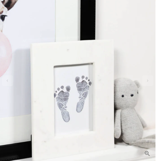 My Baby's Prints-Precious moments without any traces!